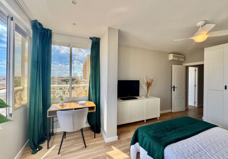 Resale - town house - Orihuela Costa - Costa Blanca