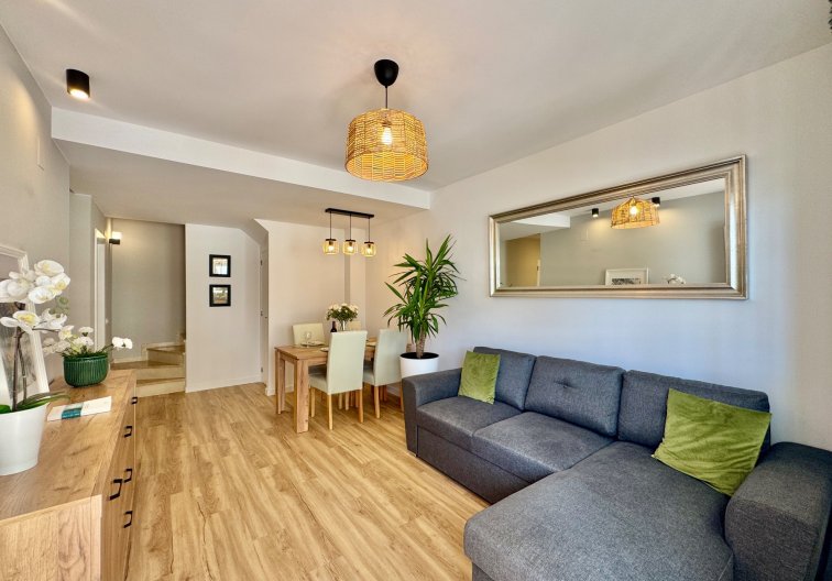 Resale - town house - Orihuela Costa - Costa Blanca