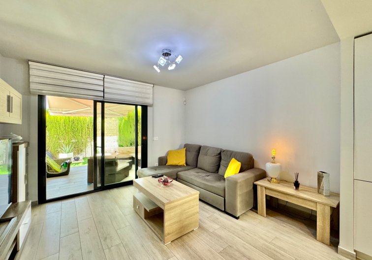 Segunda mano - Apartamento  - San Miguel de Salinas - Inland