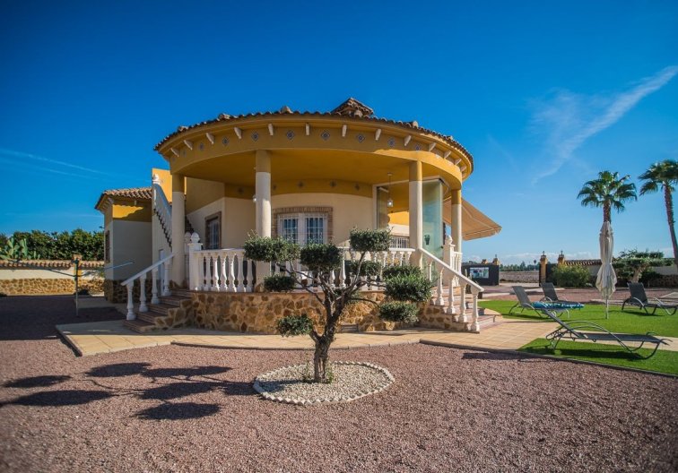 Herverkoop - villa - Catral - Costa Blanca