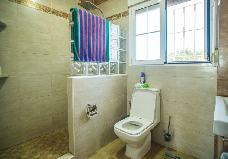 Herverkoop - villa - Catral - Costa Blanca