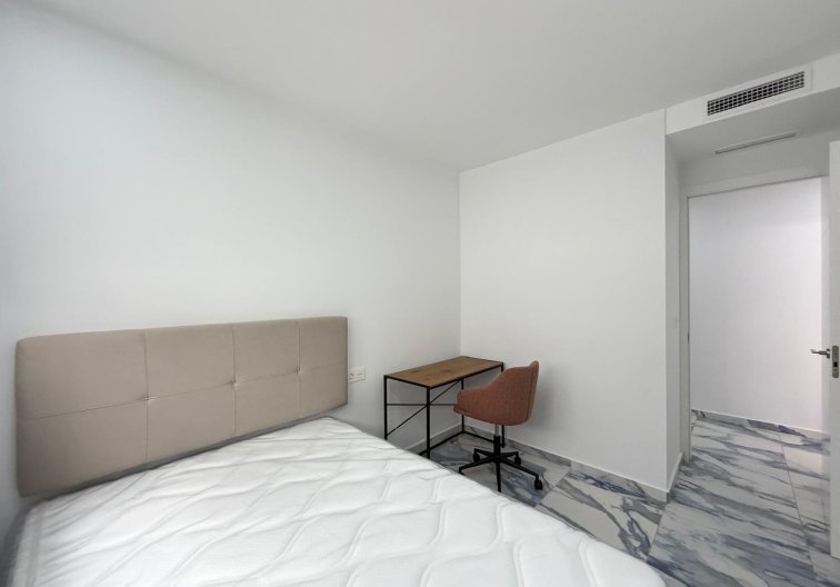 Herverkoop - Appartement - Torrevieja - Estacion De Autobuses