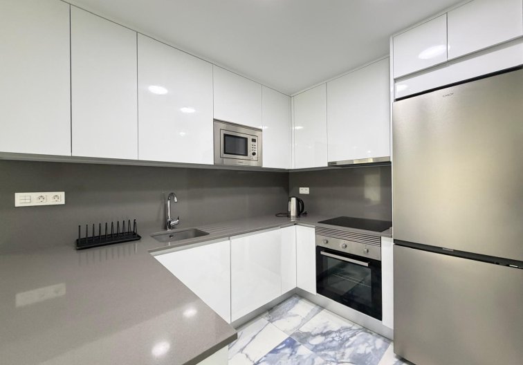 Herverkoop - Appartement - Torrevieja - Estacion De Autobuses