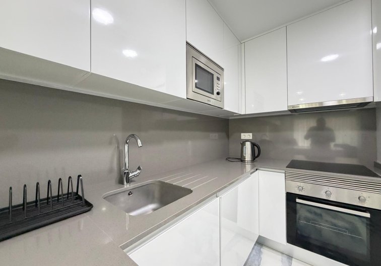 Herverkoop - Appartement - Torrevieja - Estacion De Autobuses