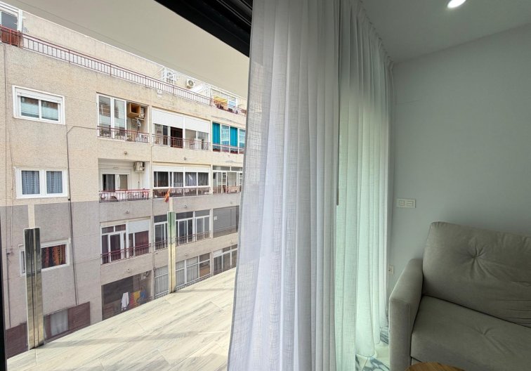 Herverkoop - Appartement - Torrevieja - Estacion De Autobuses