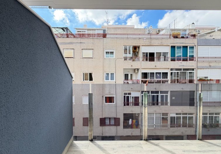 Herverkoop - Appartement - Torrevieja - Estacion De Autobuses