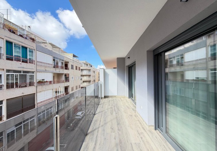 Herverkoop - Appartement - Torrevieja - Estacion De Autobuses