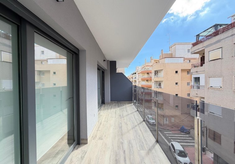 Herverkoop - Appartement - Torrevieja - Estacion De Autobuses