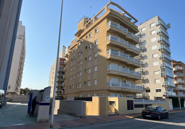 Wiederverkauf - Wohnung - Guardamar del Segura - Puerto Deportivo