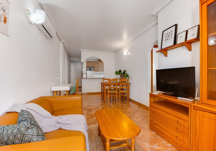 Segunda mano - Apartamento  - Torrevieja - Centro