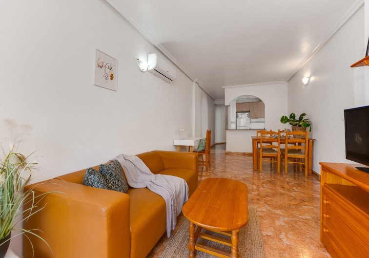 Segunda mano - Apartamento  - Torrevieja - Centro