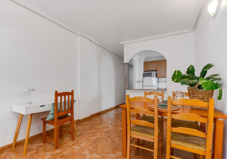 Segunda mano - Apartamento  - Torrevieja - Centro