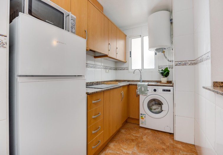 Segunda mano - Apartamento  - Torrevieja - Centro