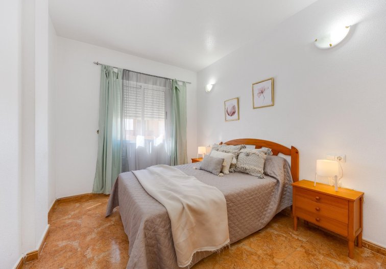 Segunda mano - Apartamento  - Torrevieja - Centro