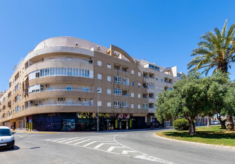 Segunda mano - Apartamento  - Torrevieja - Centro