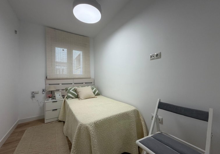 Resale - Apartment - Torrevieja - Punta Prima