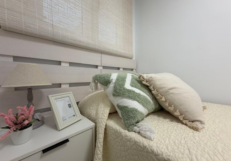 Resale - Apartment - Torrevieja - Punta Prima
