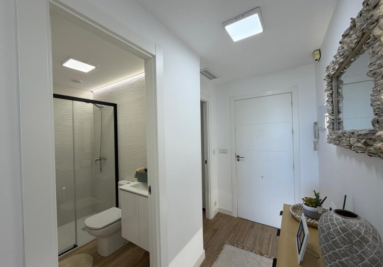 Resale - Apartment - Torrevieja - Punta Prima