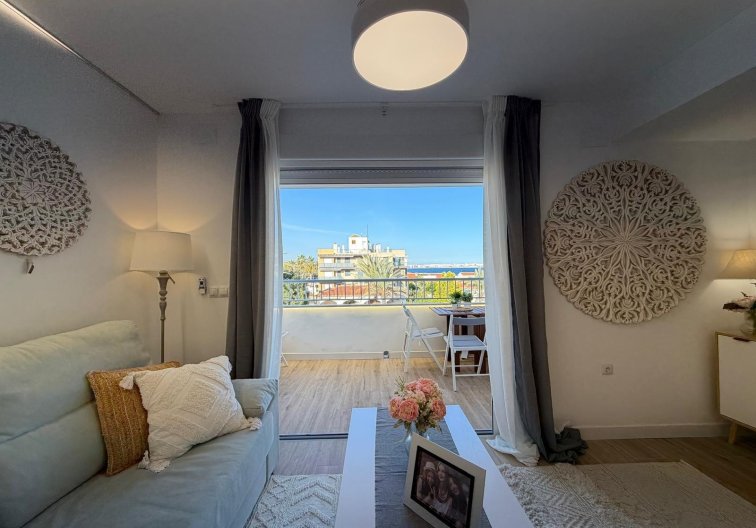 Resale - Apartment - Torrevieja - Punta Prima