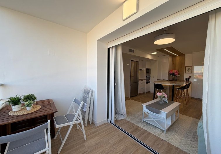 Resale - Apartment - Torrevieja - Punta Prima