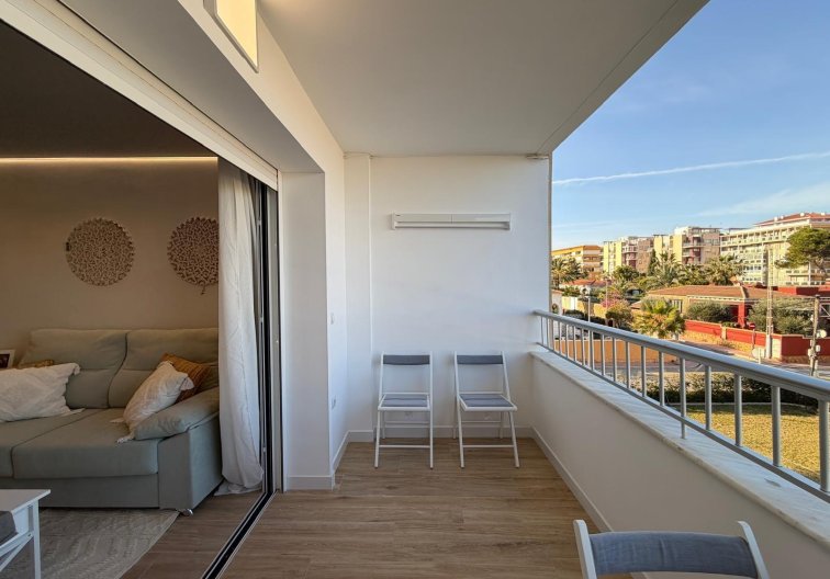 Resale - Apartment - Torrevieja - Punta Prima