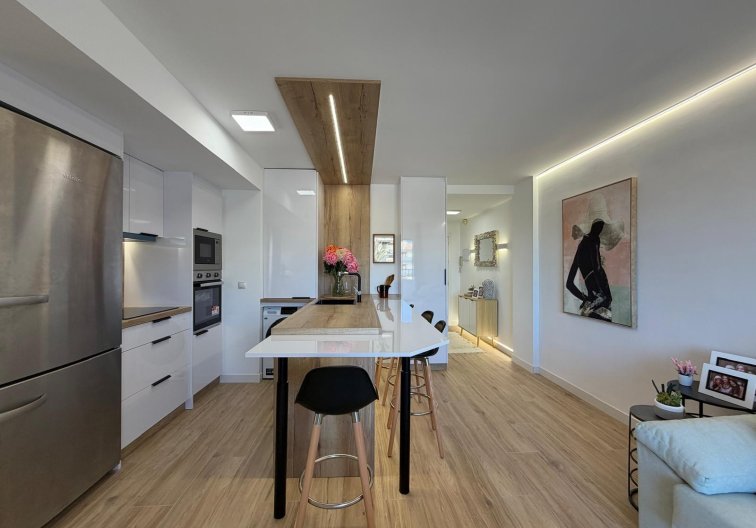 Resale - Apartment - Torrevieja - Punta Prima