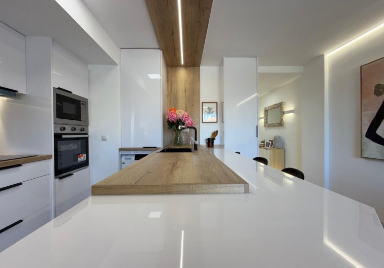 Resale - Apartment - Torrevieja - Punta Prima