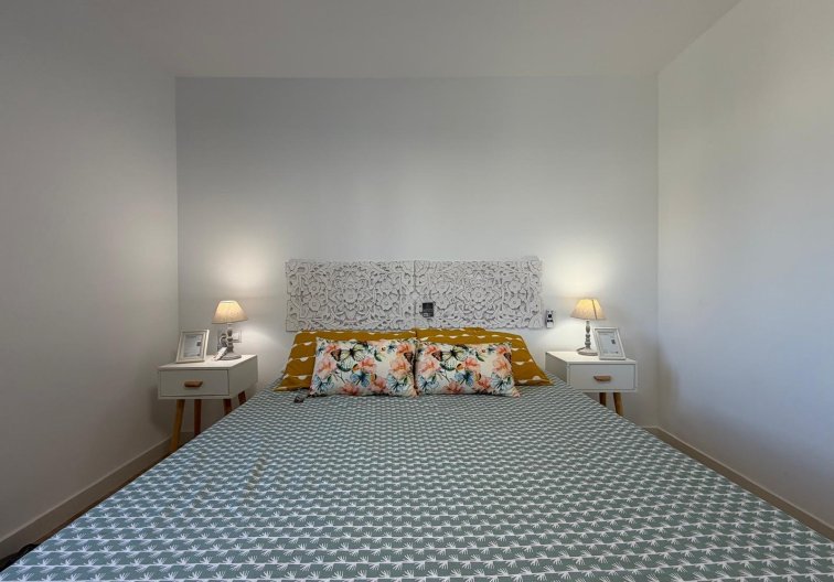 Resale - Apartment - Torrevieja - Punta Prima