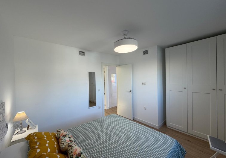 Resale - Apartment - Torrevieja - Punta Prima