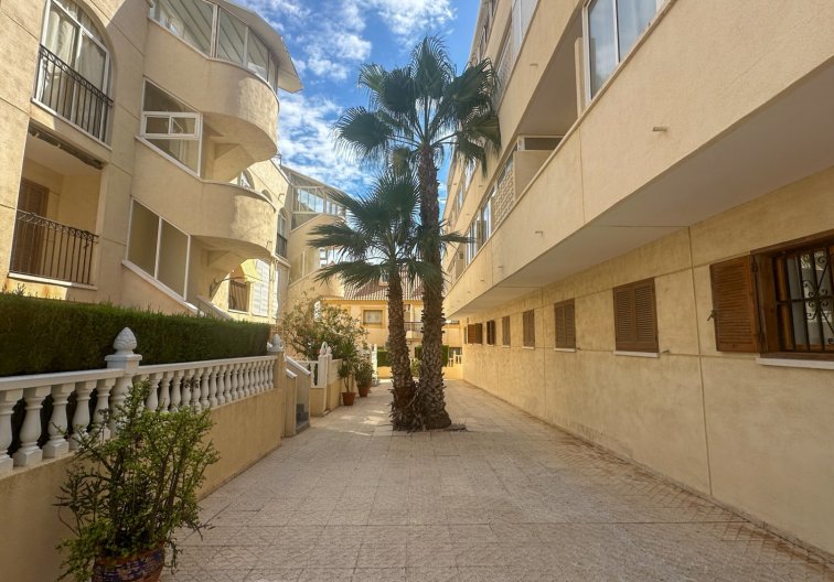 Resale - Apartment - La Zenia - Costa Blanca