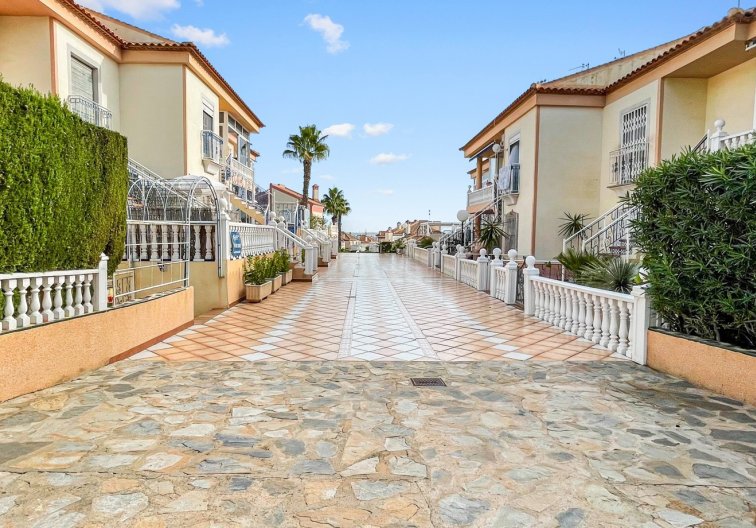 Wiederverkauf - Wohnung - Orihuela Costa - Costa Blanca