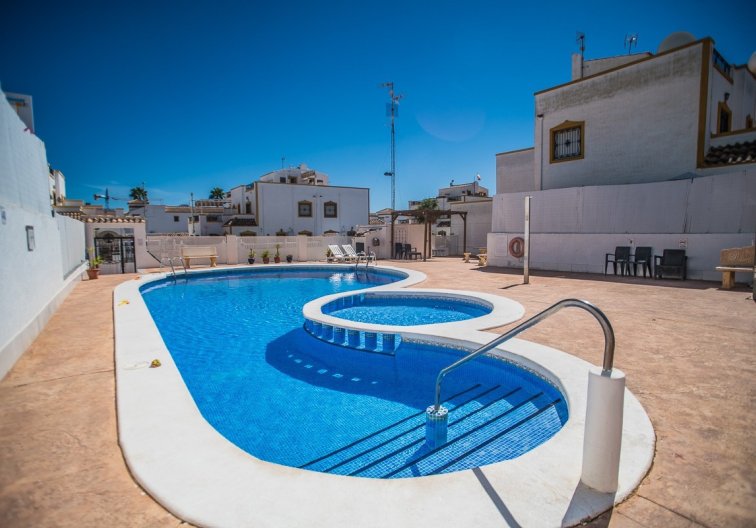 Herverkoop - villa - Vistabella Golf Entre Naranjos - Inland