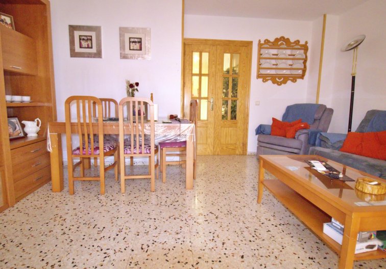 Segunda mano - Apartamento  - Alicante - Benalua