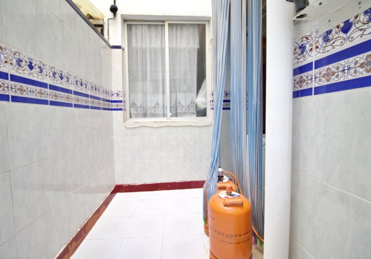 Segunda mano - Apartamento  - Alicante - Benalua