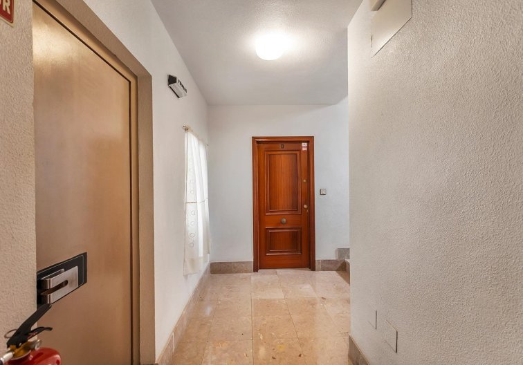 Wiederverkauf - Wohnung - Torrevieja - Playa de los Locos