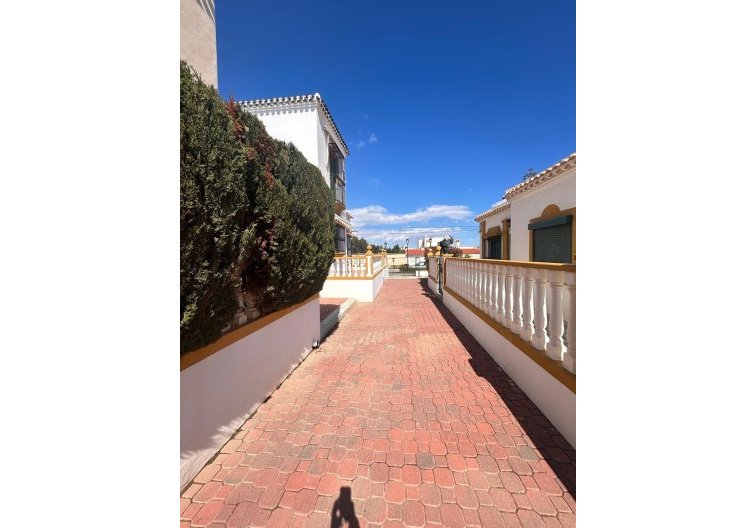 Wiederverkauf - Bungalow - Torrevieja - Torre La Mata