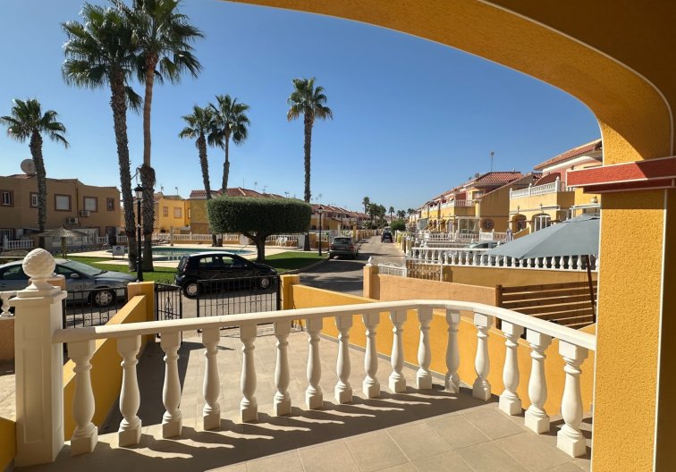 Wiederverkauf - town house - Orihuela Costa - Costa Blanca