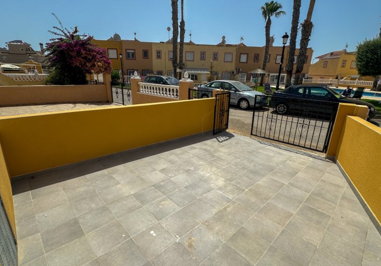 Wiederverkauf - town house - Orihuela Costa - Costa Blanca