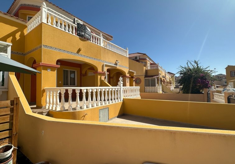 Wiederverkauf - town house - Orihuela Costa - Costa Blanca