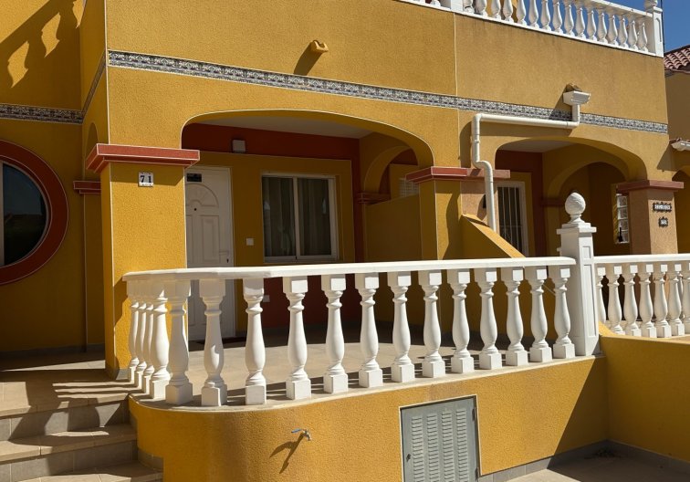 Wiederverkauf - town house - Orihuela Costa - Costa Blanca
