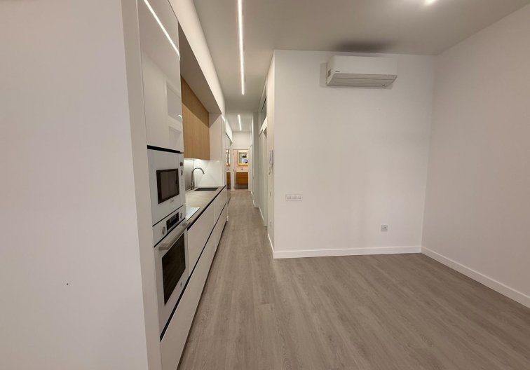 Wiederverkauf - Wohnung - Torrevieja - Playa del Cura