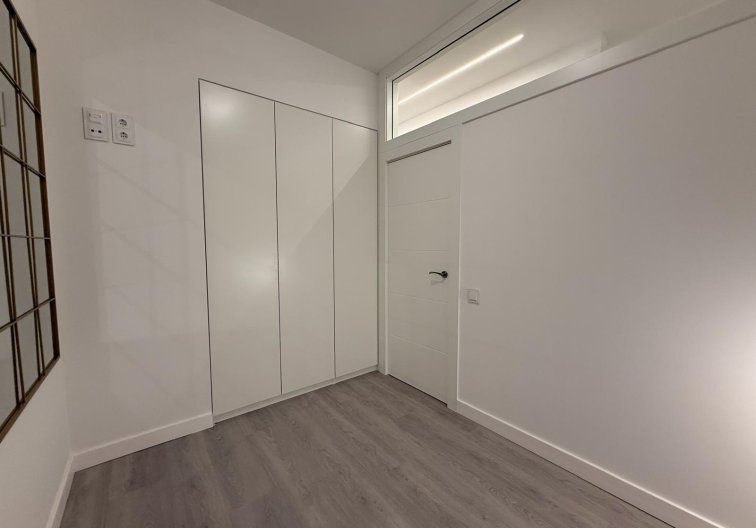 Wiederverkauf - Wohnung - Torrevieja - Playa del Cura