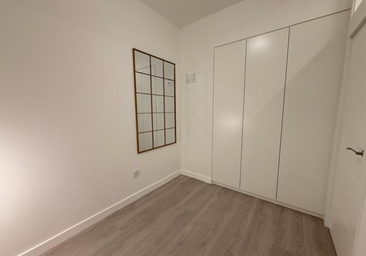Wiederverkauf - Wohnung - Torrevieja - Playa del Cura