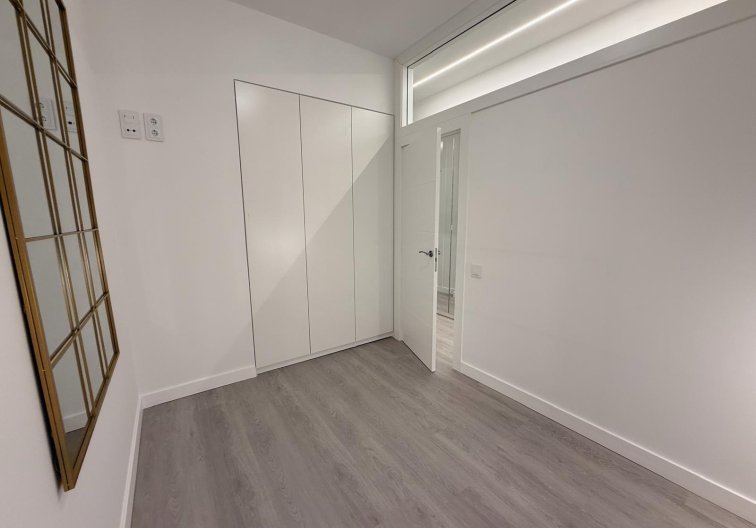 Wiederverkauf - Wohnung - Torrevieja - Playa del Cura
