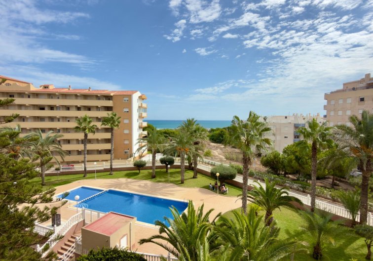 Resale - Apartment - Guardamar del Segura - Urbanizaciones