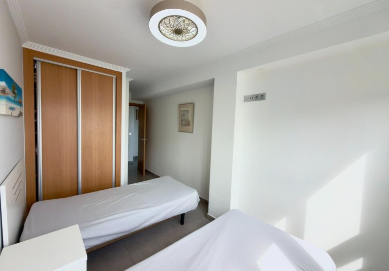 Resale - Apartment - Guardamar del Segura - Urbanizaciones