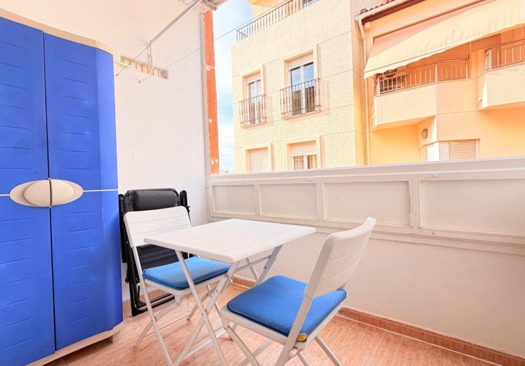 Wiederverkauf - Wohnung - Torrevieja - Centro - Muelle Pesquero