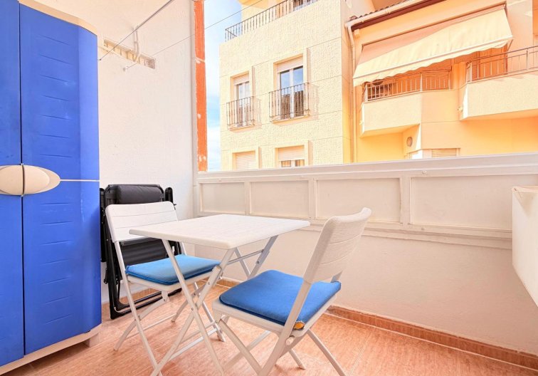 Wiederverkauf - Wohnung - Torrevieja - Centro - Muelle Pesquero