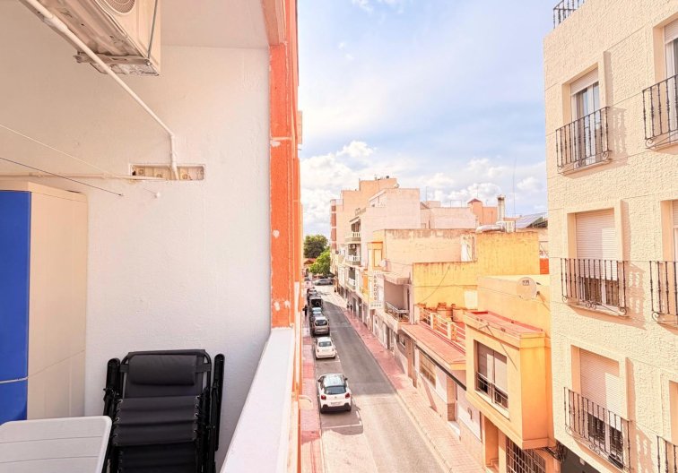 Wiederverkauf - Wohnung - Torrevieja - Centro - Muelle Pesquero