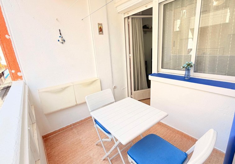 Wiederverkauf - Wohnung - Torrevieja - Centro - Muelle Pesquero